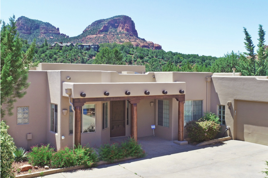 short-term rental property in Sedona, Arizona managed by sarazone