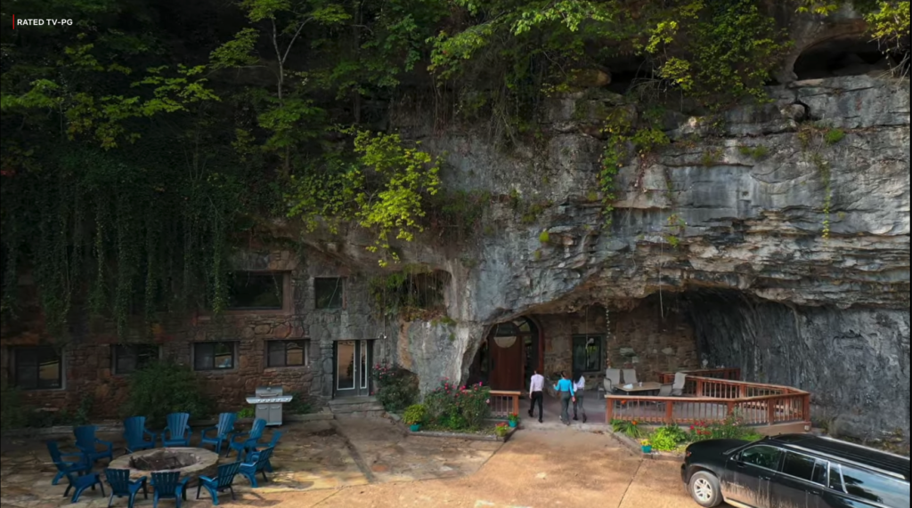 The World's Most Amazing Vacation Rental hosts entering Beckham Creek Cave Lodge in the Ozarks - Courtesy Netflix